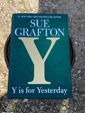 Y is for yesterday book by sue grafton
